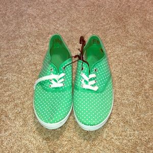Green Polka-Dot Van (knock off) Sneakers